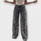Jeans patchwork με δαντέλα στη μόδα